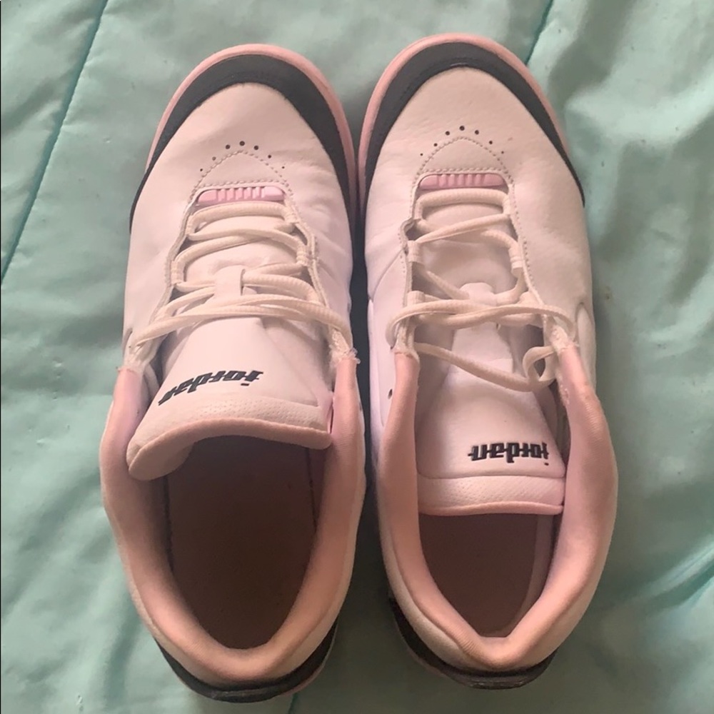 Female Jordan shoes